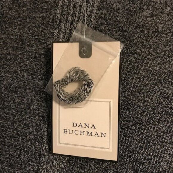 sweater - Picture 6 of 7